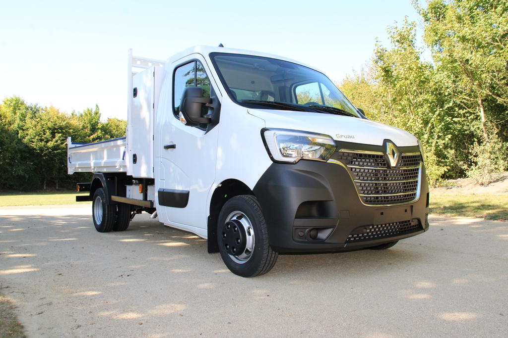 2019 BTP Benne Kerock Renault Master L3.JPG